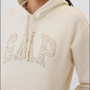 XL GAP Hoodie